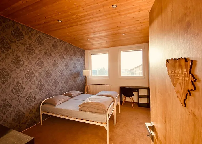 Elite Heroes Konukevi